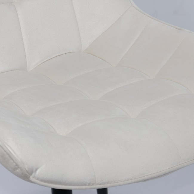 Scaun din catifea si picioare metalice BUC 206 crem Scaun din catifea si picioare metalice BUC 206 crem